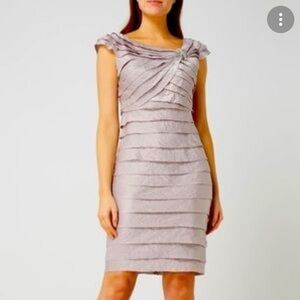 NWT London Times Size 6 Magenta Dress